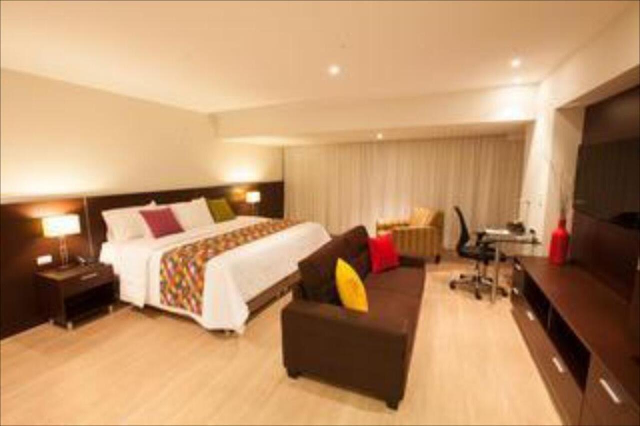 2W Apartments Service Diez Canseco Lima Extérieur photo