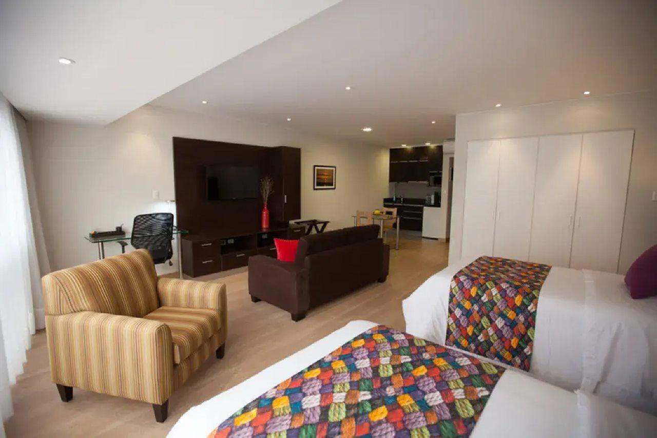 2W Apartments Service Diez Canseco Lima Extérieur photo
